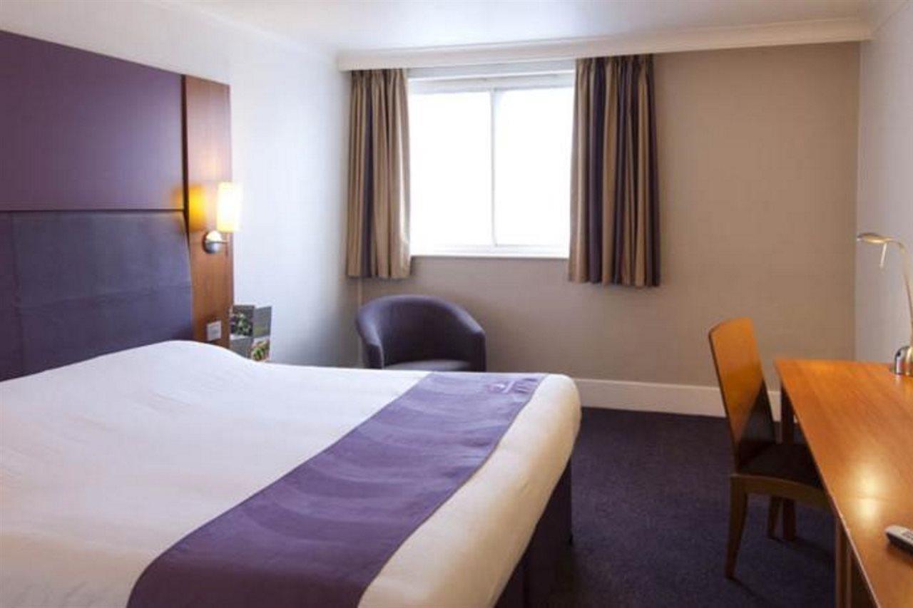Premier Inn מיידסטון מראה חיצוני תמונה