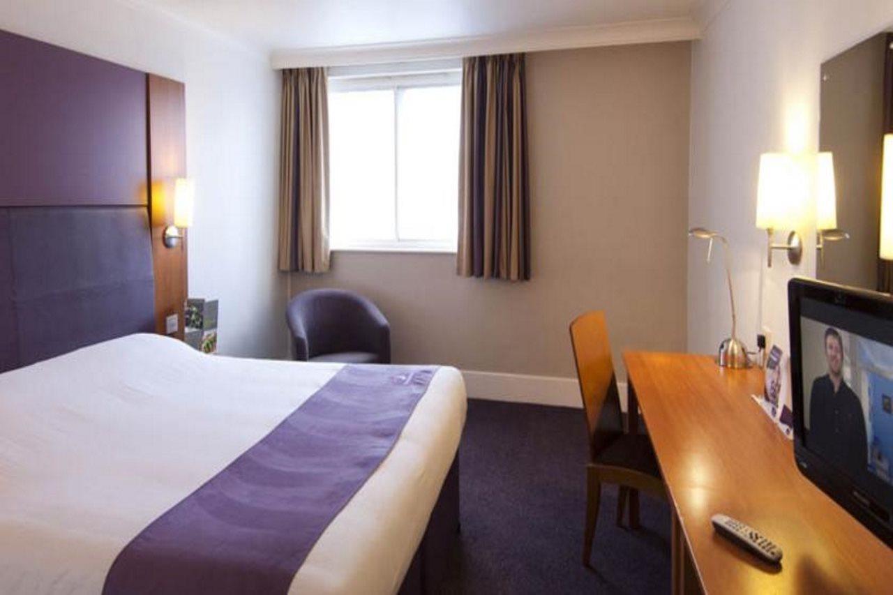 Premier Inn מיידסטון מראה חיצוני תמונה